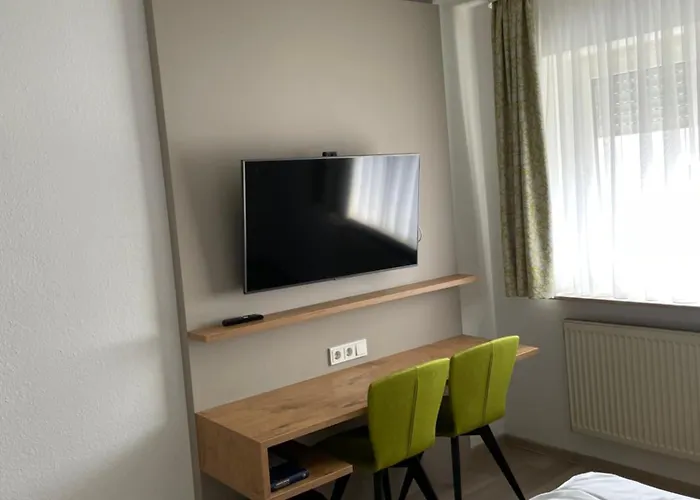 여관 Adler 베츨러